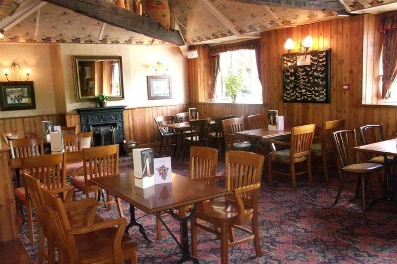 Radstock Hotel Near Bath エクステリア 写真